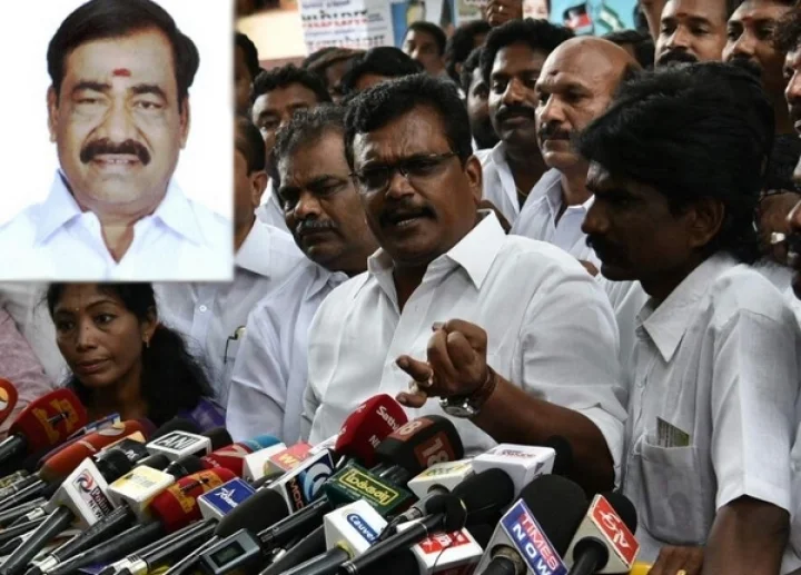 தினகரன் ஆதரவு 19 எம்எல்ஏக்கள் தகுதி நீக்கம்: அரசு கொறடா அதிரடி!