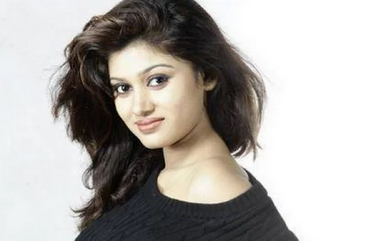 நடிகை ஒவியா