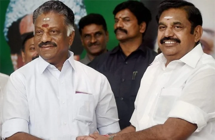 தமிழக நிதி அமைச்சர் யார்? ஓபிஎஸ், ஈபிஎஸ் மோதல்; குளிர் காயும் ஜெயகுமார்!!