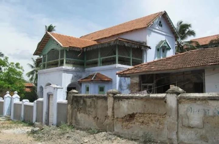 பாழடைந்த வீடு