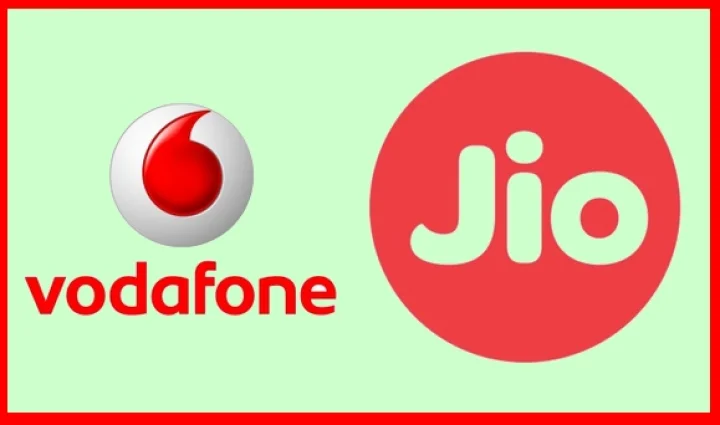 ரூ.2,599-க்கு போட்டியாக ரூ.458: ஜியோ vs வோடபோன்!!