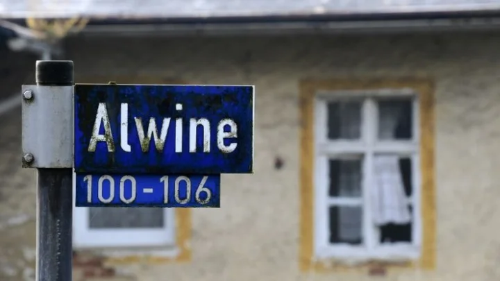 105 கோடிக்கு ஏலம் போன கிராமம்