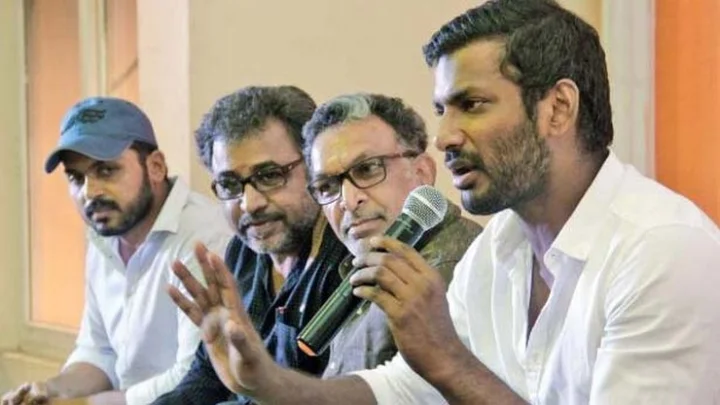 நீங்க ஆர்.கே.நகர் போய்ட்டா இந்த வேலைய யார் பார்ப்பார்கள்? - வெளியான பொன்வண்ணன் கடிதம்