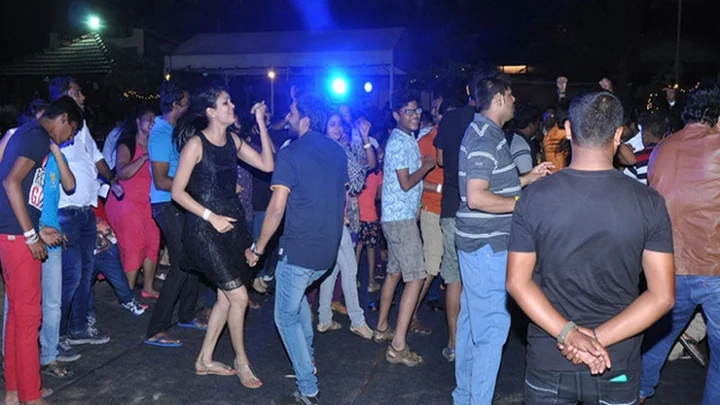 புத்தாண்டு கொண்டாட்டம்: காவல்துறையின் 14 கட்டுப்பாடுகள்!