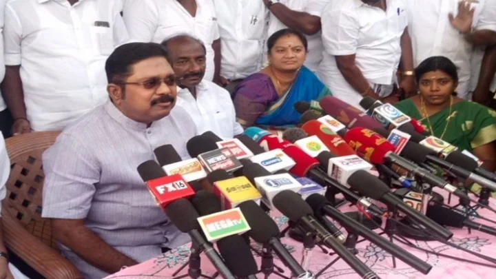 ஆட்சியை கலைக்க குதிரை பேரம் ; 4 எம்.எல்.ஏக்கள் சிறை?