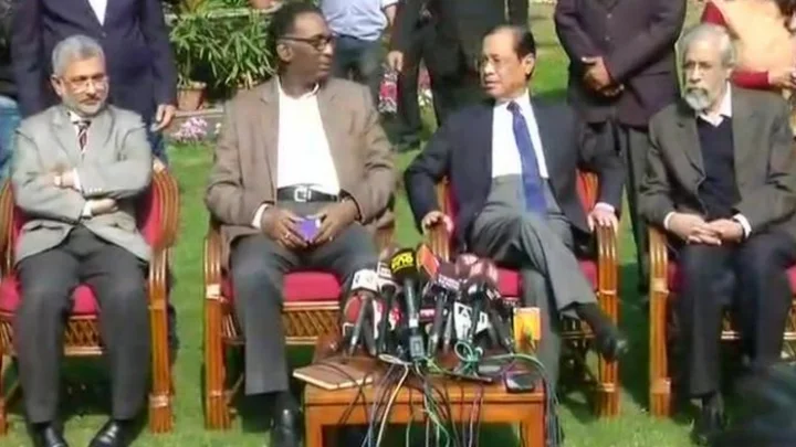 உச்சநீதிமன்றம்