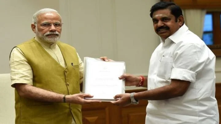 அதிமுக - பாஜக இடையே சூதாட்டம்; நாடாளுமன்ற குழுத் தலைவர் குற்றச்சாட்டு