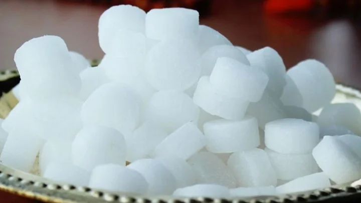 கற்பூரம்