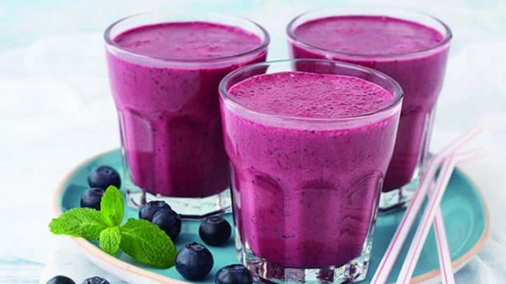 இயற்கையான முறையில் கோடைக் காலத்திற்கேற்ற குளிர்ந்த ஸ்மூத்தி...!