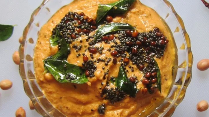 ருசியான வேர்க்கடலை சட்னி செய்ய...!