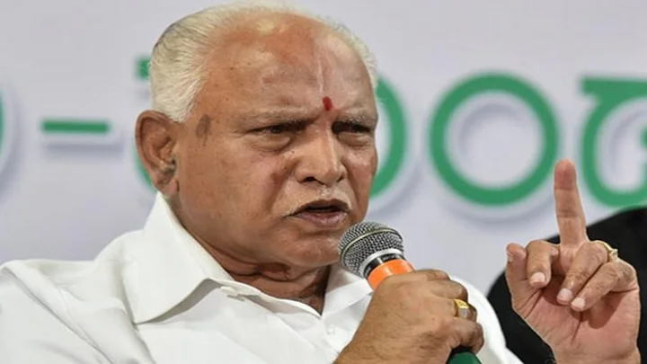 நாங்க ஒன்னும் செய்ய மாட்டோம்..அதுவா கவிழ்ந்திடும்: காங்கிரஸ் - மஜதவை வாரிய எடியூரப்பா