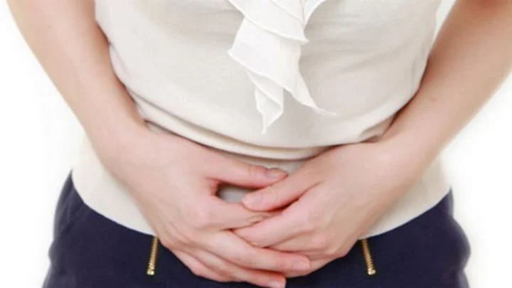 How can I stop urine burning at home