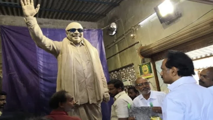 கலைஞர் கருணாநிதி சிலை திறப்பு எப்போது?