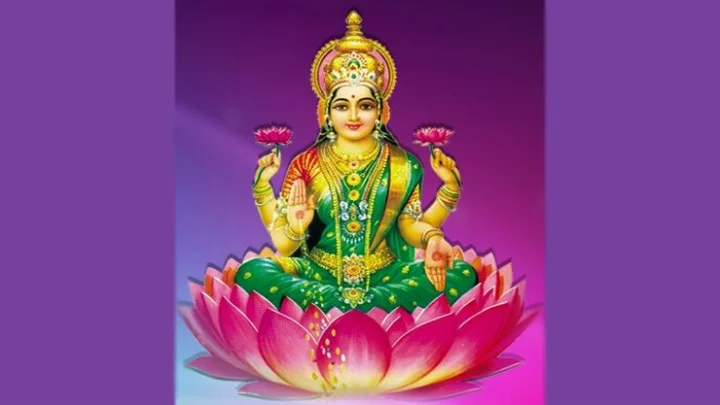 உங்கள் வீடுகளில் லக்ஷ்மி கடாக்ஷம் பெருக சில ஆன்மீக குறிப்புகள்...!