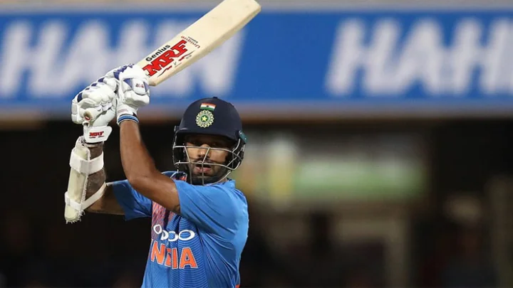 கடைசி ஓவரில் சொதப்பிய இந்தியா: ஆஸ்திரேலியா வெற்றி