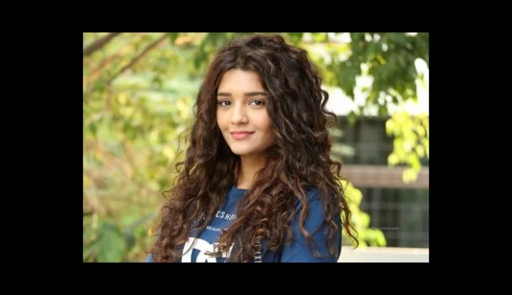 Ritika Singh 