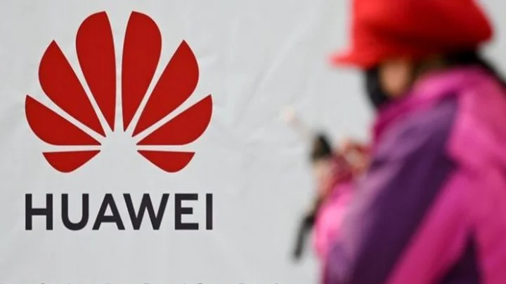 ஹுவவேய்