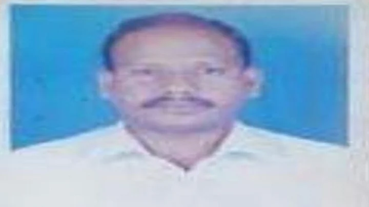 உடல்நிலை சரியில்லாத தாயை பார்க்க விடுமுறை மறுப்பு: விபரீத முடிவு எடுத்த ஏட்டு