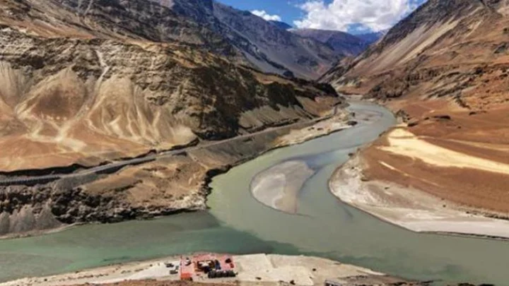 இந்தியா