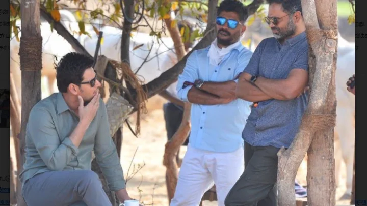 புதிய பட ஸ்டில்களை வெளியிட்ட சூப்பர் ஸ்டார்! ரசிகர்கள் உற்சாகம்