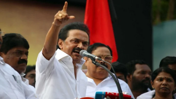 தங்க தமிழ்ச்செலவன்