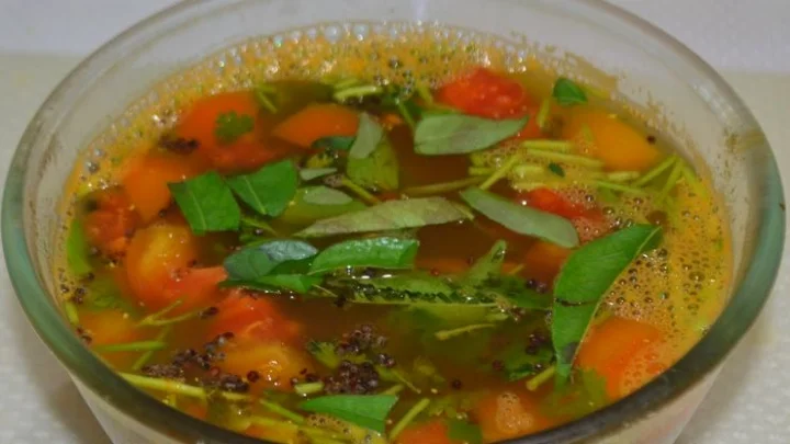 ஆரோக்கியமான நெல்லிக்காய் ரசம் எப்படி செய்வது...!!