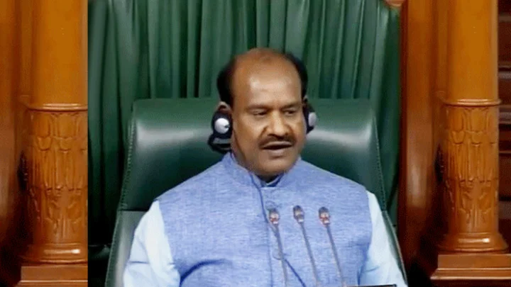 மக்களவை