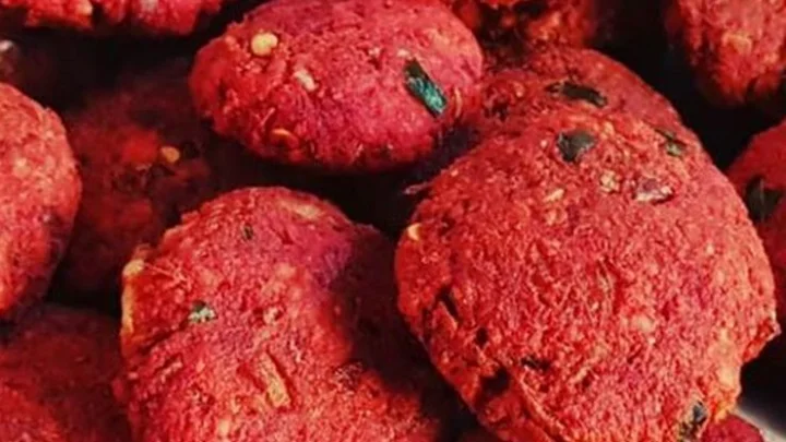 Beetroot idli recipe