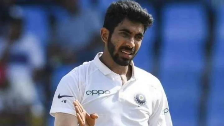 முதல் ஓவரிலேயே விக்கெட் வேட்டையை தொடங்கிய பும்ரா!