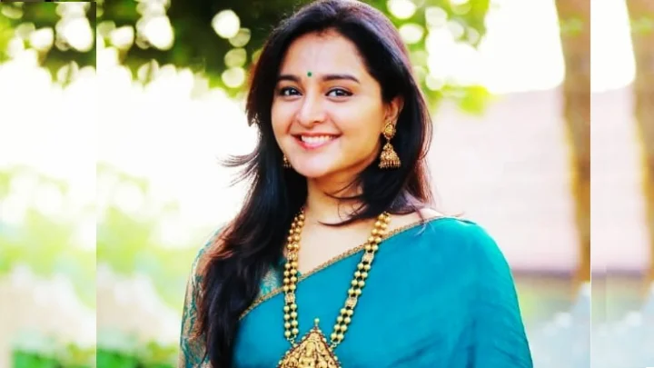 நடிகை மஞ்சு வாரியாரின் கியூட் கிளிக்ஸ்!