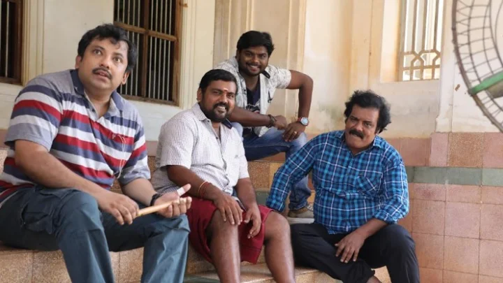 தமன்னாவின் பெட்ரோமாக்ஸ் மேக்கிங் ஸ்டில்ஸ்!