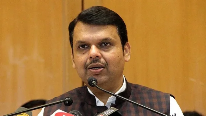 ऑलिंपिकमध्ये भ्रष्टाचाराविरुद्ध स्पर्धा झाली तर केजरीवाल सुवर्णपदक जिंकतील-फडणवीस
