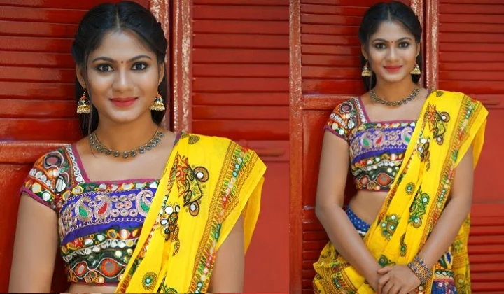 பாவடை தாவணியில் போட்டோ ஷூட் நடத்திய ஸ்ருதி ரெட்டி !