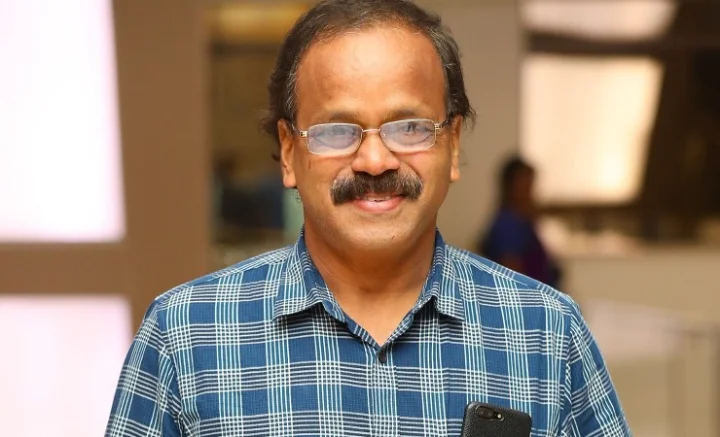 விஜய் சேதுபதி, சிவகார்த்திகேயன் பங்கேற்ற சதீஷின் திருமண வரவேற்பு விழா!