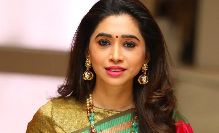 விஜய் சேதுபதி, சிவகார்த்திகேயன் பங்கேற்ற சதீஷின் திருமண வரவேற்பு விழா!