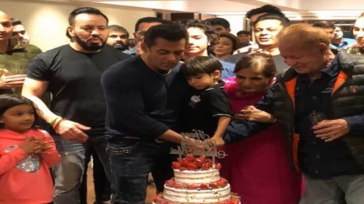 வாழ்த்துகBirthdaySalmanKhan 