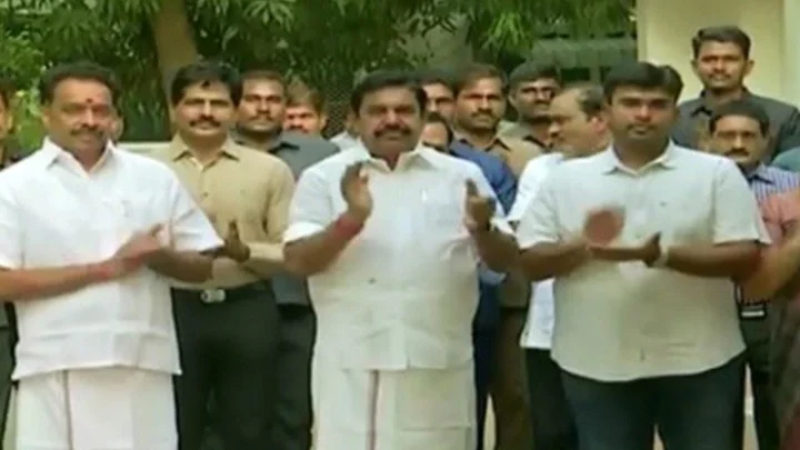 மருத்துவர்கள்