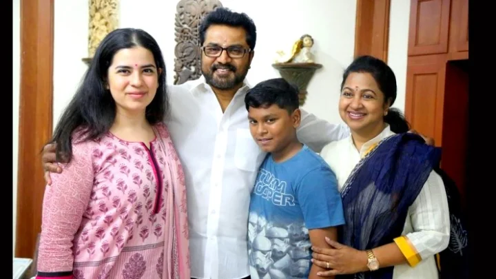 நடிகர் சரத்குமார்