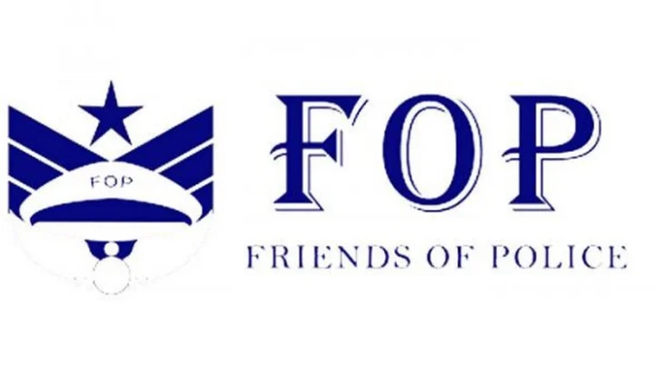 #BanFriendsOfPolice: டிரெண்டாகும் ஹேஷ்டேக்!!