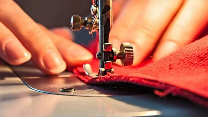 Tailor machine