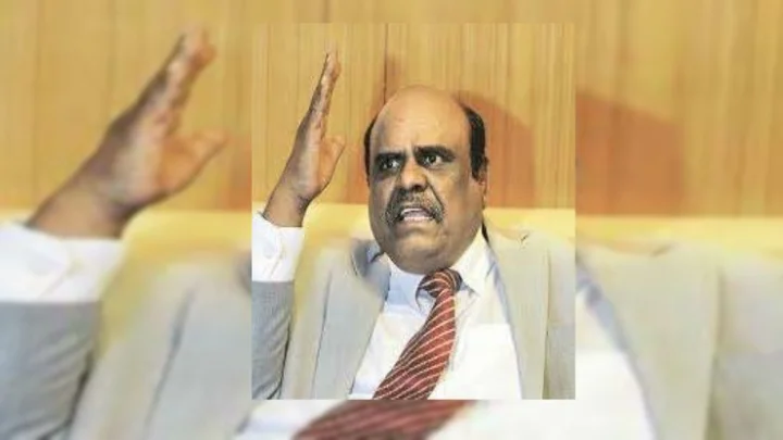 முன்னாள் நீதிபதி