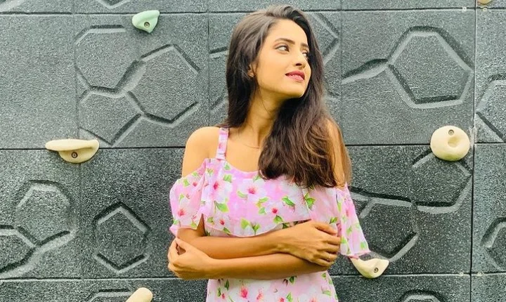 சீரியல் நடிகைகளே இப்படி இருந்தால் சினிமா நடிகைகளின் நிலைமை என்ன ஆகுறது?