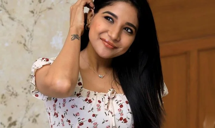 Sakshi Agarwal 