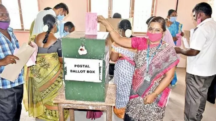 வாக்குச்சாவடி விதிகளை மீறிய ஆசிரியை… வேட்பாளர் புகாரை அடுத்து சஸ்பெண்ட்!