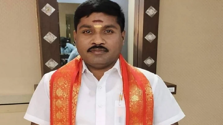 S VESHEKHER