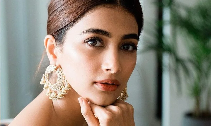 அவ்வ்வ்... விஜய் ரசிகர்களின் மனதில் சேர் போட்டு உட்கார்ந்த Beast ஹீரோயின்!