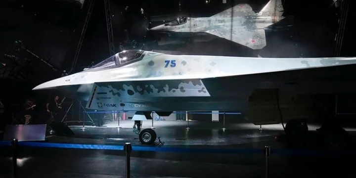 ஒலியை விட இருமடங்கு வேகம்; ரஷ்யாவின் புதிய போர் விமானம்!