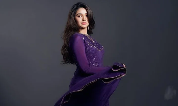 லேட்டஸ்ட் Crush கீர்த்தி ஷெட்டியின் கியூட்  போட்டோஸ்!