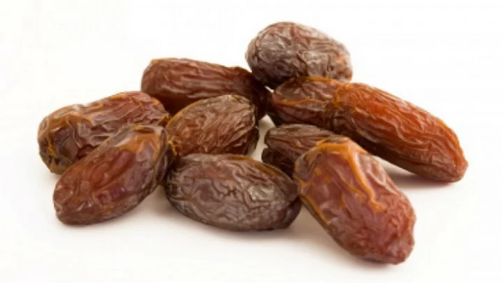 உலர் பேரிச்சம்பழம்