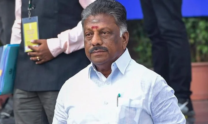 அம்மா உணவாக பணியாளர்களை மிரட்டும் திமுகவிற்கு ஓபிஎஸ் கண்டனம்!